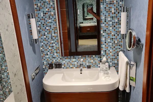 Renaissance Izmir Hotel - Resim 3