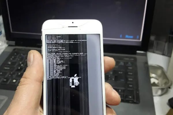 yEtkili Teknik Bilişim [Akıllı telefon- Cep Telefonu &amp; Bilgisayar Teknik Servis] - Resim 14