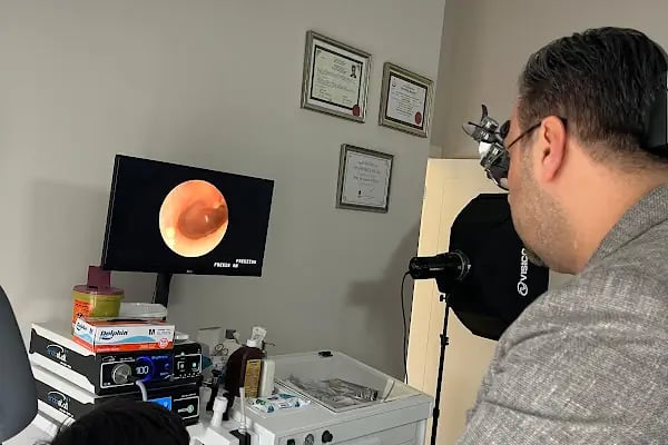 İstanbul Kulak Burun Boğaz Doktoru - Prof. Dr. Murat Topdağ - Resim 16