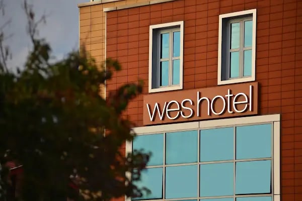 Wes Hotel - Resim 15