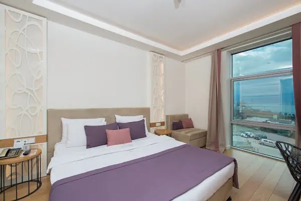 Wes Hotel - Resim 4