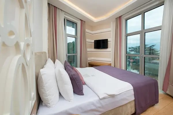Wes Hotel - Resim 2