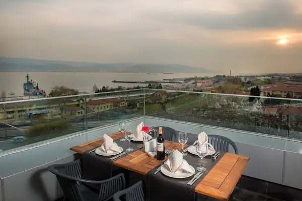 Wes Hotel - Resim 8