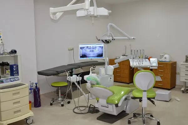 Özel Adana Akademi Ağız ve Diş Sağlığı Merkezi - Resim 4