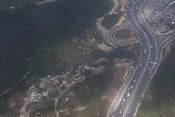 Arnavutköy Devlet Hastanesi Otopark - Resim 5