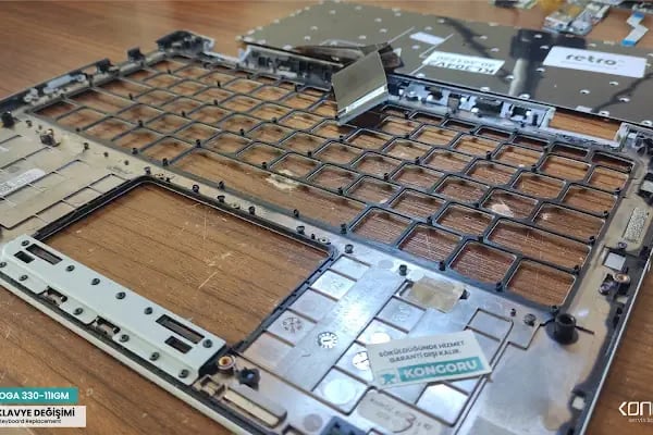 KONGORU - Bilgisayar, Telefon ve Tablet Tamir Servisi - iPhone, iPad ve Laptop - Resim 16