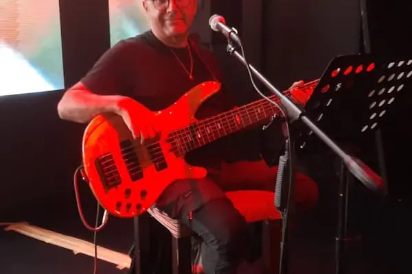 Piyano Gitar Dersi Alpay İşman - Resim 2