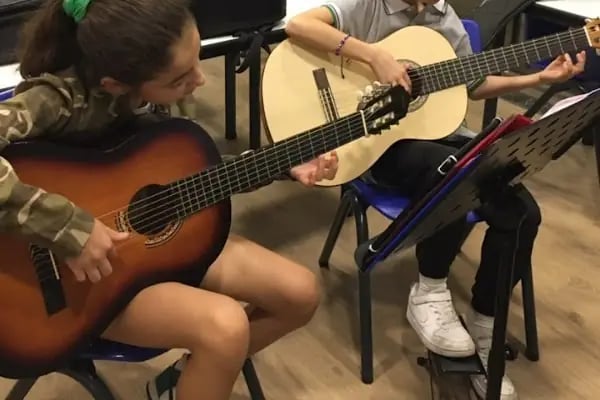 Piyano Gitar Dersi Alpay İşman - Resim 4