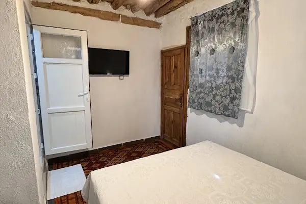 Aliya Garden - Köy Evi ve Lezzetleri - Resim 3