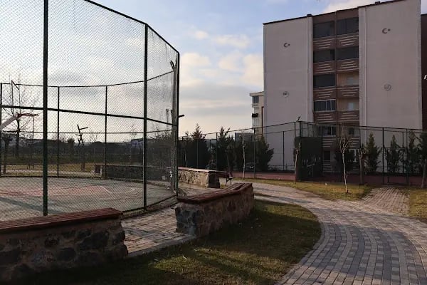 Naim Süleymanoğlu Parkı - Resim 9