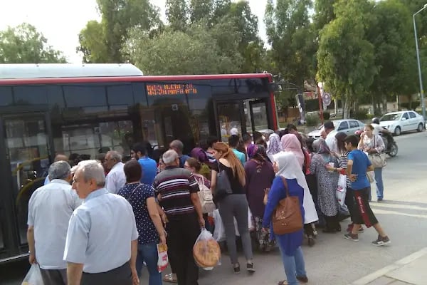 Bayraklı Çocuk Parkı - Resim 14