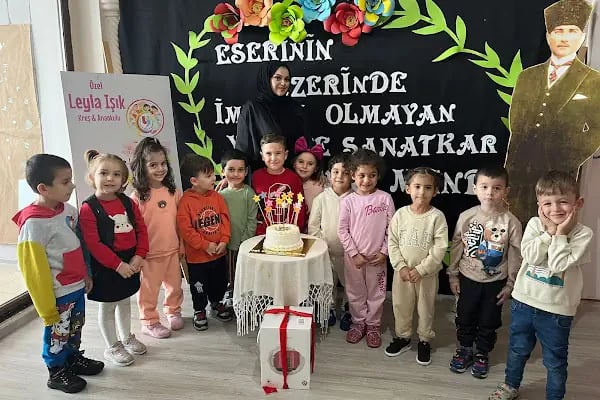 ÖZEL LEYLA IŞIK KREŞ VE ANAOKULU - Resim 11