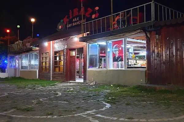 Kiraz Aile Çay Bahcesi - Resim 14