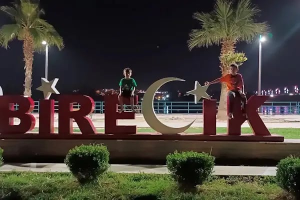 Kiraz Aile Çay Bahcesi - Resim 17