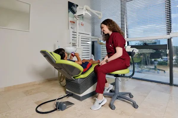 Tunalı Dental Akademi Ağız ve Diş Sağlığı Polikliniği - Resim 4