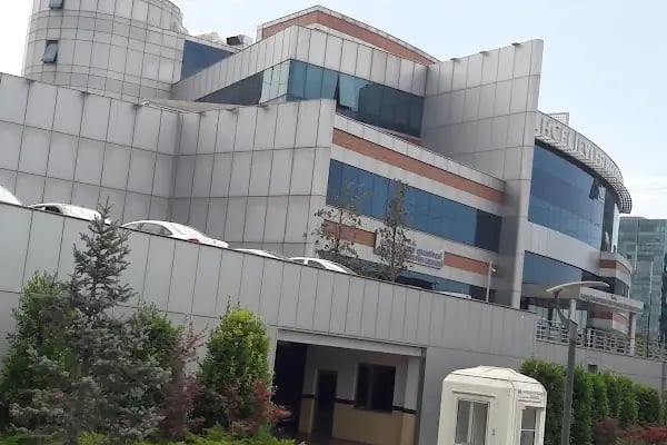 BAHÇELİEVLER BELEDİYESİ RIZA KAYALP SPOR KOMPLEKSİ - Resim 9