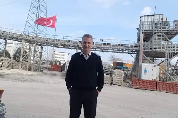 BAHÇELİEVLER BELEDİYESİ RIZA KAYALP SPOR KOMPLEKSİ - Resim 7