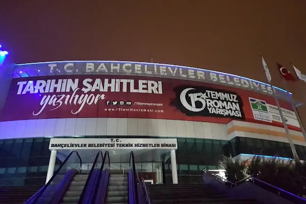 BAHÇELİEVLER BELEDİYESİ RIZA KAYALP SPOR KOMPLEKSİ - Resim 14