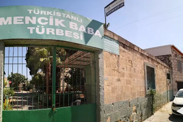 Türkistanlı Mencik Baba Türbesi - Resim 1