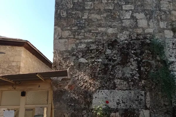 Türkistanlı Mencik Baba Türbesi - Resim 11
