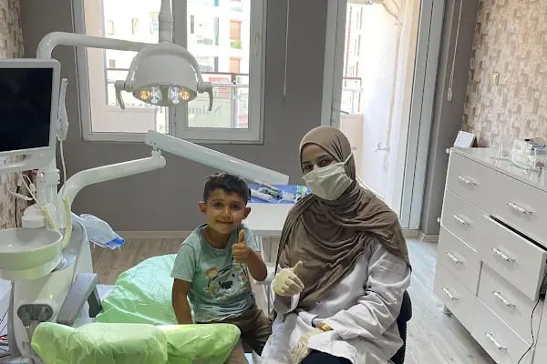 Diş Hekimi Naime TÜRKMEN - Resim 11