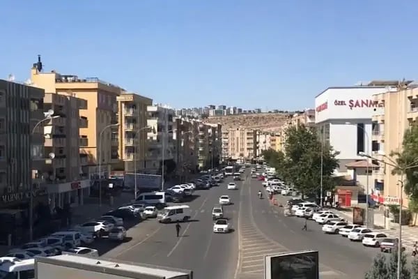 Diş Hekimi Naime TÜRKMEN - Resim 1