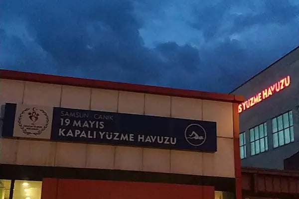 19 Mayıs Yüzme Havuzu - Resim 5