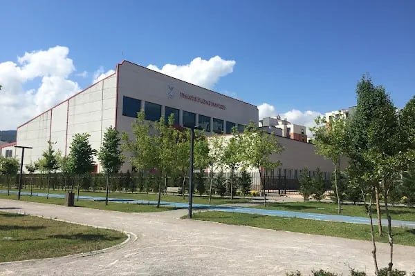 19 Mayıs Yüzme Havuzu - Resim 9
