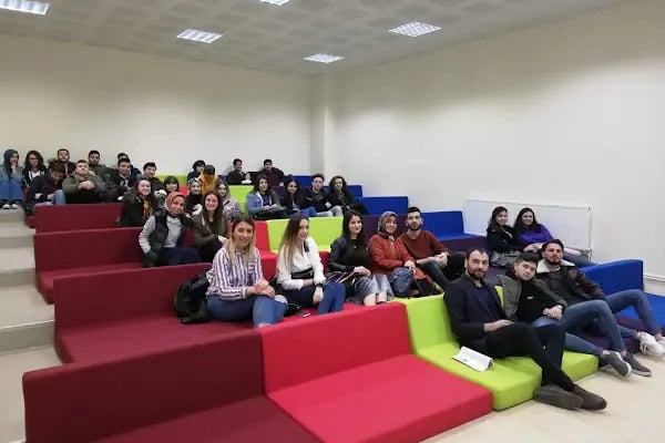 İSTANBUL GELİŞİM ÜNİVERSİTESİ - BEDEN EĞİTİMİ VE SPOR YÜKSEKOKULU - Resim 16