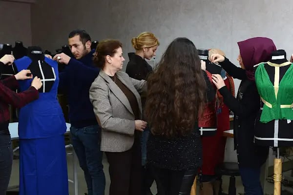 İSTANBUL GELİŞİM ÜNİVERSİTESİ - BEDEN EĞİTİMİ VE SPOR YÜKSEKOKULU - Resim 19
