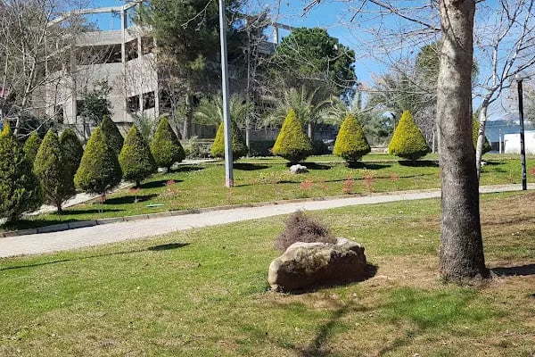 Karaisalı Merkez Park - Resim 7