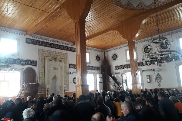 Merkez Büyük Cami - Resim 10