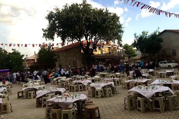 Merkez Büyük Cami - Resim 11