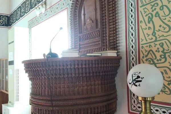 Merkez Büyük Cami - Resim 14