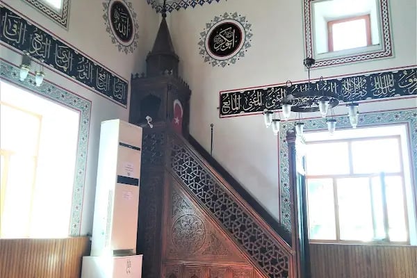 Merkez Büyük Cami - Resim 9