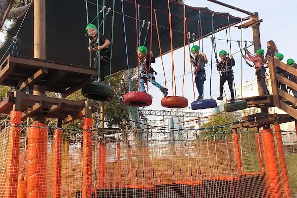 Karşıyaka Çocuk Oyun Macera Parkı - Resim 6