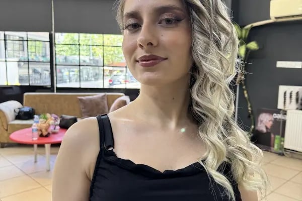 Erkan Dizici Hair Design saç kaynak merkezi - Resim 9