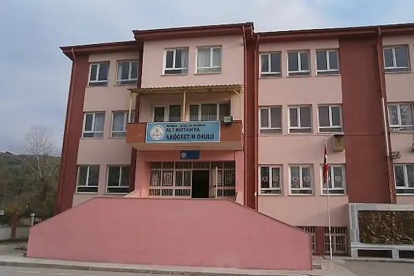 Ali Kütahya İlkokulu - Resim 4