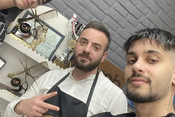 CANFER GÖRMÜŞ HAİR ARTİST ERKEK KUAFÖRÜ BAĞCILAR İSTANBUL - Resim 14