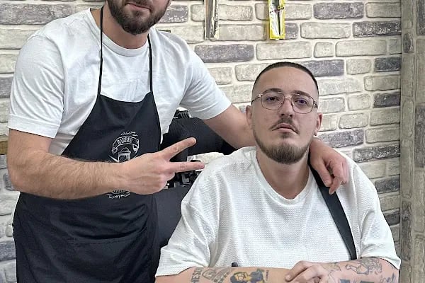 CANFER GÖRMÜŞ HAİR ARTİST ERKEK KUAFÖRÜ BAĞCILAR İSTANBUL - Resim 19