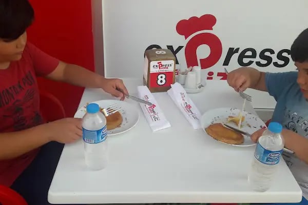 Mega Express Pizza Beyşehir Şubesi - Resim 4