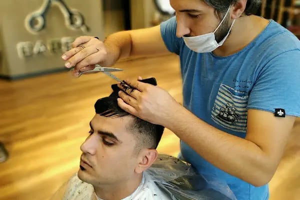 SÜLEYMAN ERÇOBAN HAIR DESIGN STUDİO - Resim 7