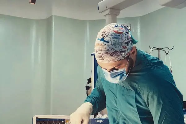 Op. Dr. M. Hakan BULAM Estetik Plastik Cerrahi - Resim 11