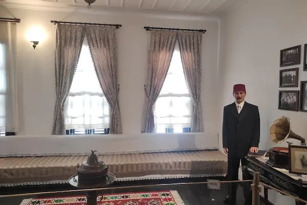 Atatürk Evi - Resim 3