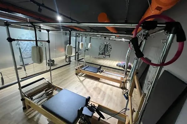 FITCLUB PLUS FITNESS-GYM - KICK BOKS- REFORMER-FONKSİYONEL ANTRENAN - Resim 7