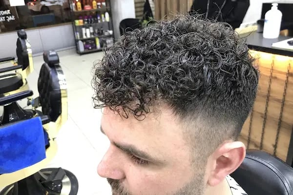 Espy Hair Erkek Kuaförü - Resim 19