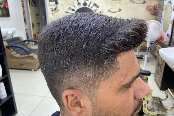 Espy Hair Erkek Kuaförü - Resim 15
