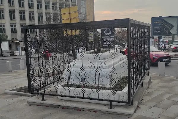 Tezveren Sultan Türbesi - Resim 8