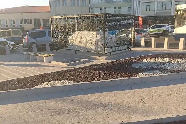 Tezveren Sultan Türbesi - Resim 16