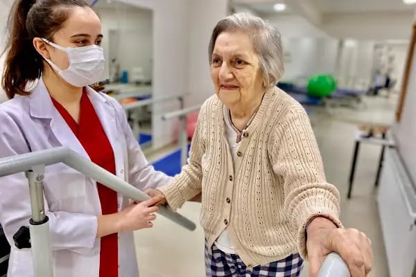 Doktor Şefkat Yatılı Fizik Tedavi Merkezi - Resim 8